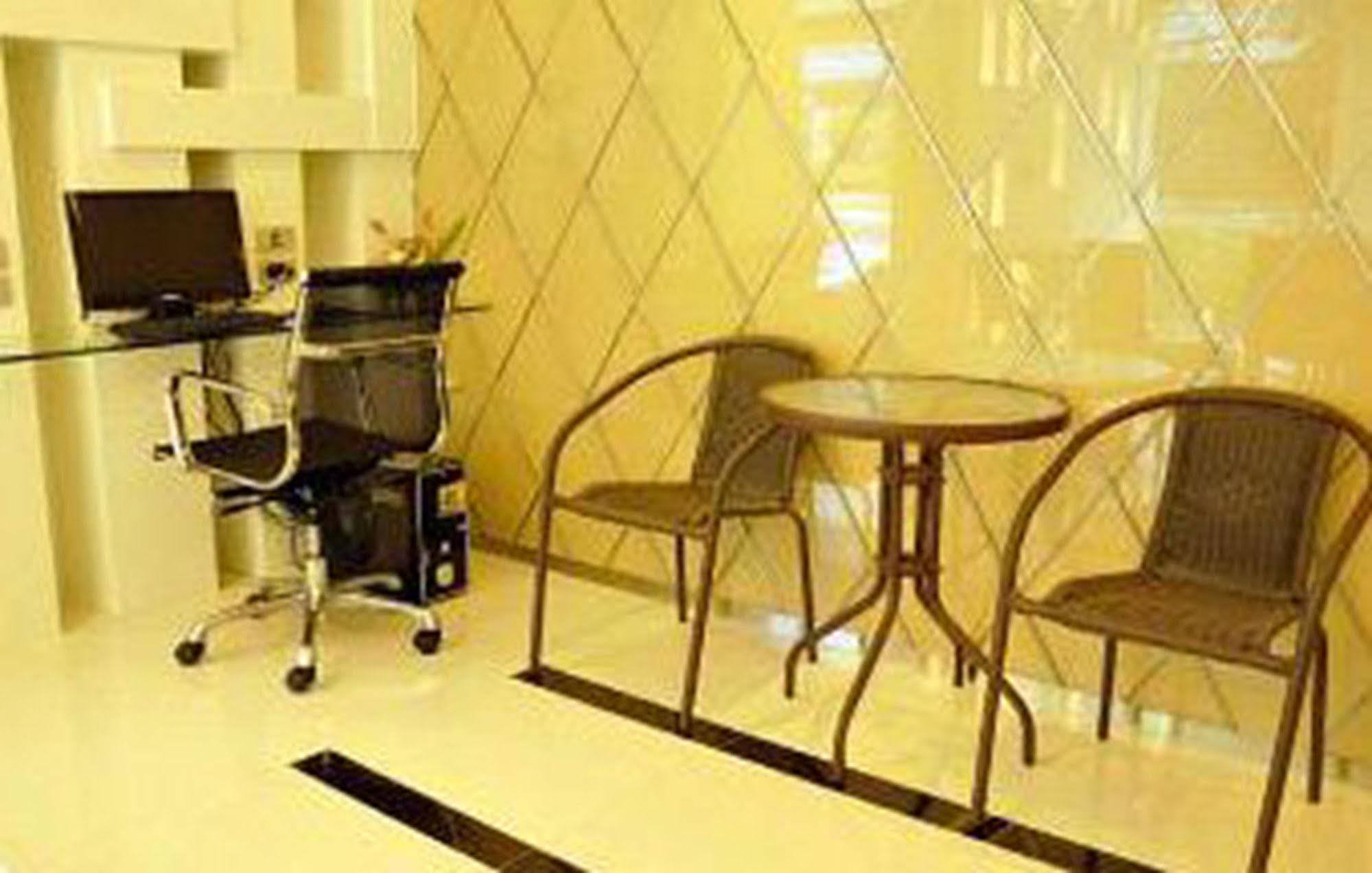 The Moonite Boutique Hotel Bangkok Dış mekan fotoğraf