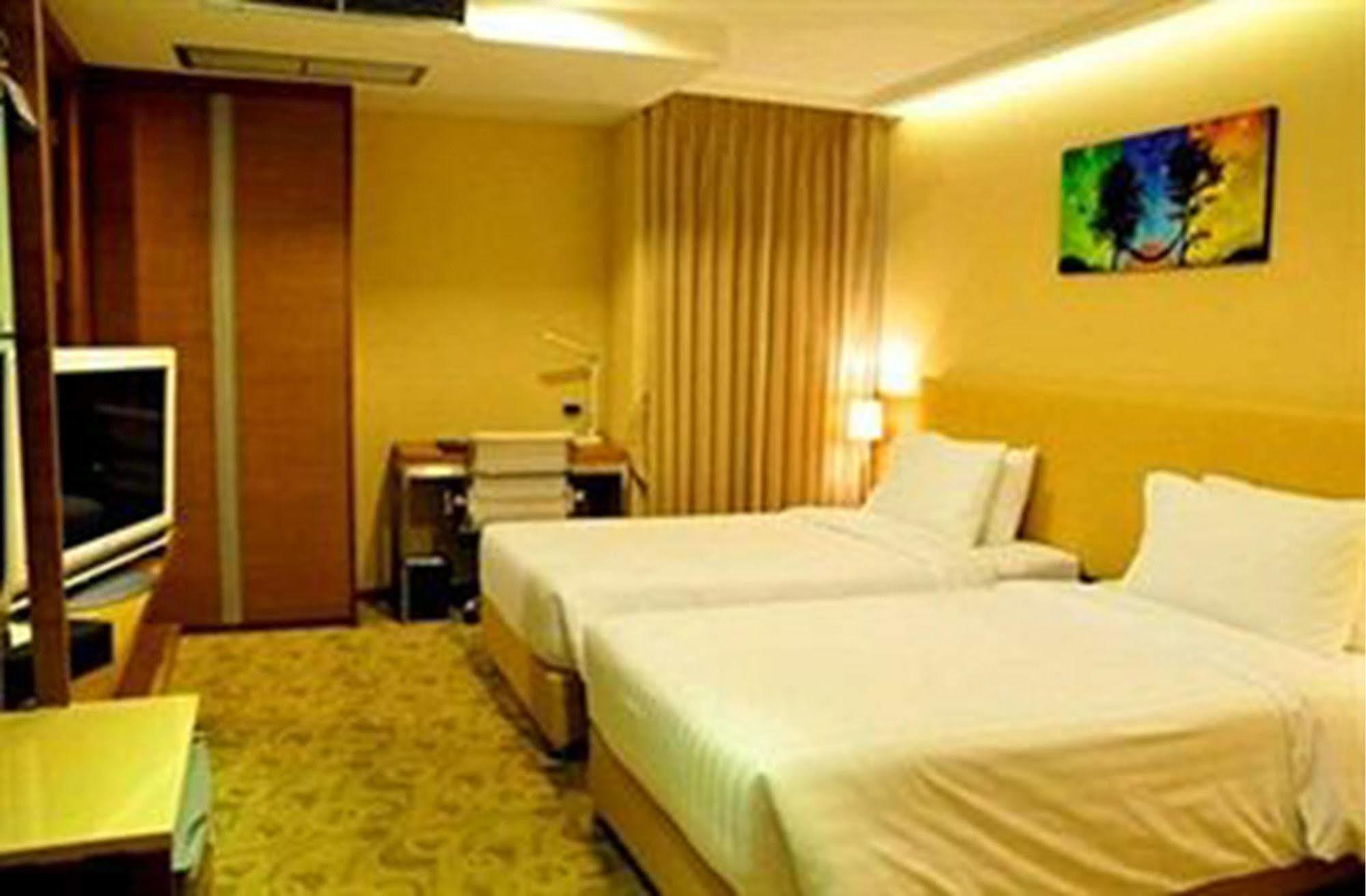 The Moonite Boutique Hotel Bangkok Dış mekan fotoğraf